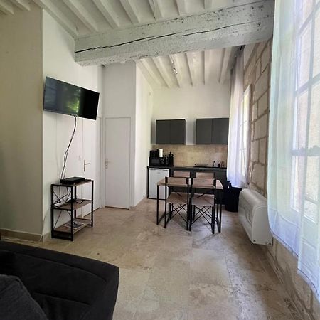 Le Cocon De La Roquette Apartment อาร์ลส์ ภายนอก รูปภาพ